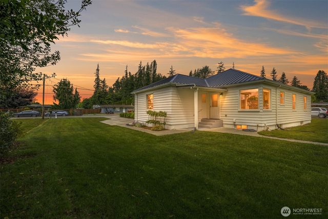 10531 Sterling Road, Sedro Woolley, WA 98284