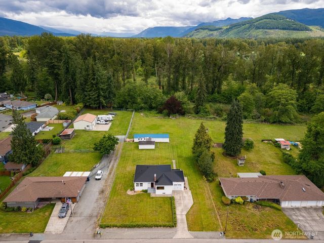 10531 Sterling Road, Sedro Woolley, WA 98284
