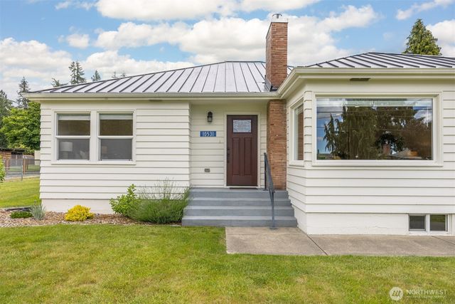 10531 Sterling Road, Sedro Woolley, WA 98284