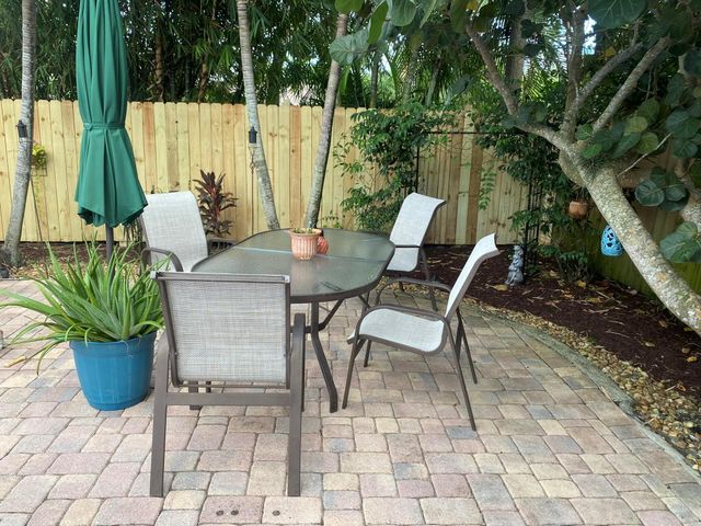 815 SE Stafford Drive, Stuart, FL 34996