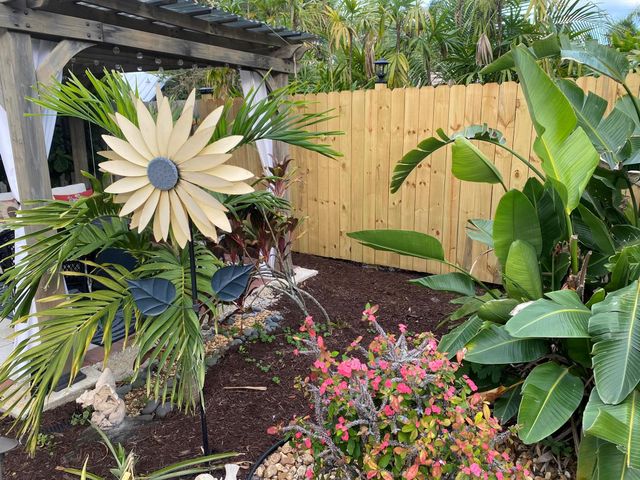 815 SE Stafford Drive, Stuart, FL 34996