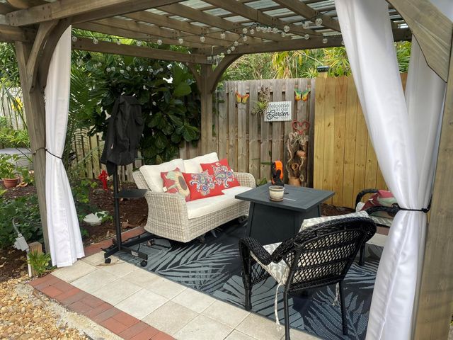 815 SE Stafford Drive, Stuart, FL 34996