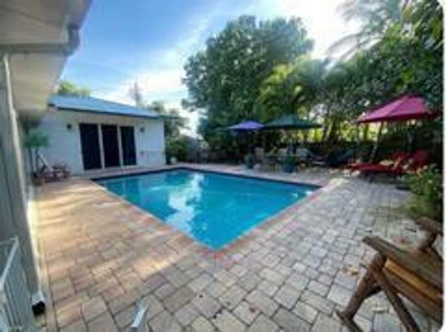 815 SE Stafford Drive, Stuart, FL 34996