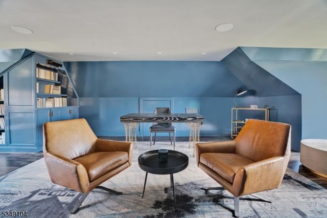 11 HAMILTON ROAD, Millburn Twp., NJ 07078