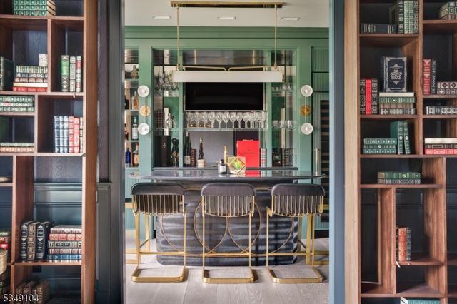 11 HAMILTON ROAD, Millburn Twp., NJ 07078