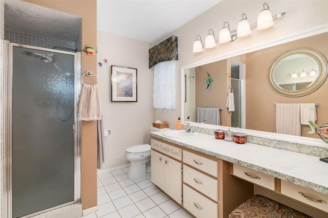 3012 HYDE PARK STREET, Sarasota, FL 34239