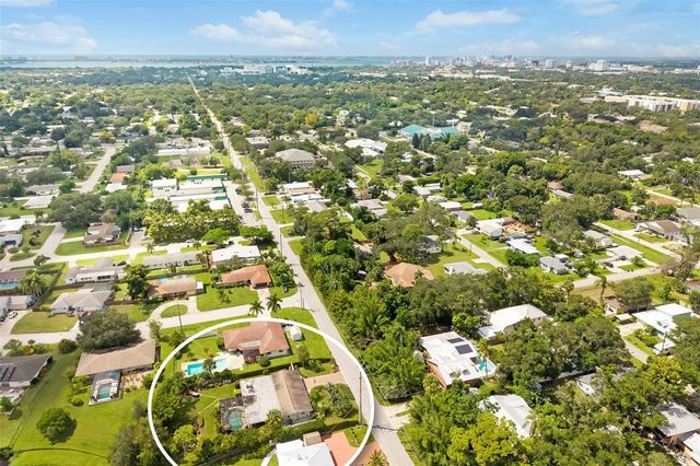 3012 HYDE PARK STREET, Sarasota, FL 34239
