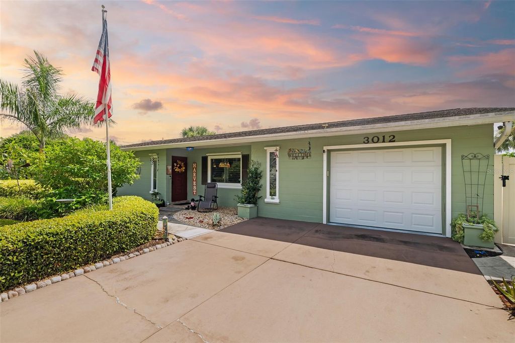 3012 HYDE PARK STREET, Sarasota, FL 34239