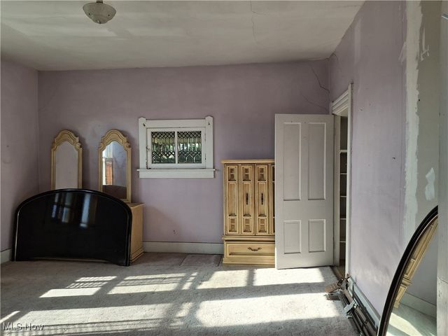 645 Logan Street, Steubenville, OH 43952