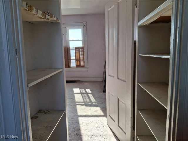 645 Logan Street, Steubenville, OH 43952