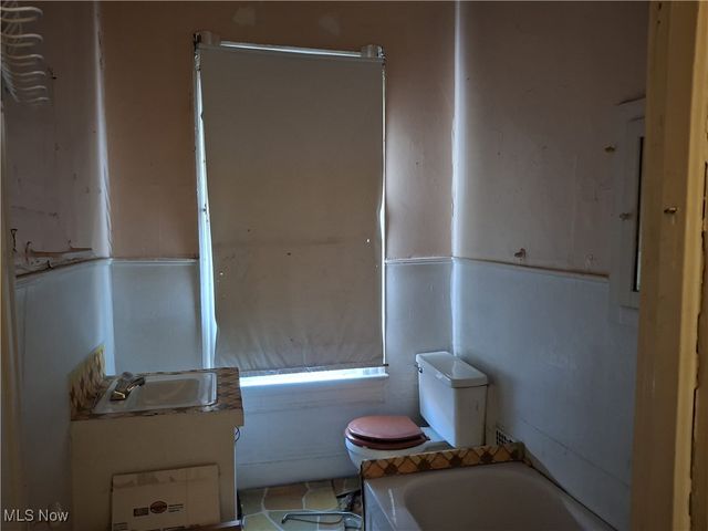 645 Logan Street, Steubenville, OH 43952