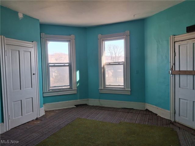 645 Logan Street, Steubenville, OH 43952