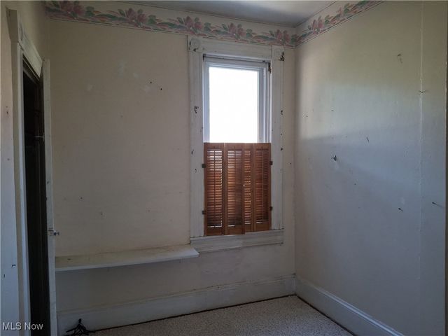 645 Logan Street, Steubenville, OH 43952