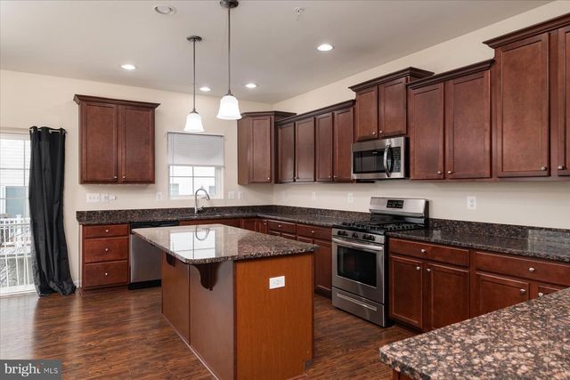 7538 IVYBROOK LN, Glen Burnie, MD 21060