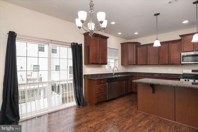 7538 IVYBROOK LN, Glen Burnie, MD 21060