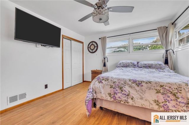 1 Yuro Drive, Edison, NJ 08837