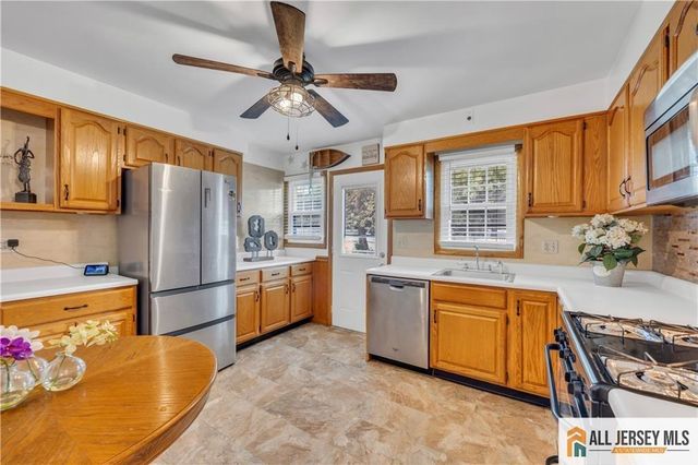 1 Yuro Drive, Edison, NJ 08837