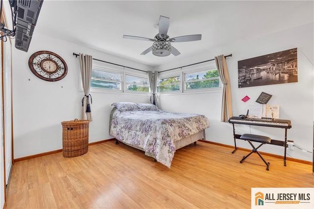 1 Yuro Drive, Edison, NJ 08837