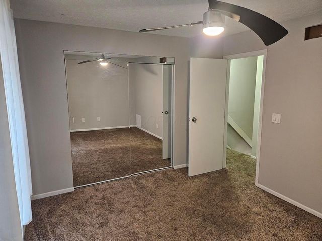 240 Macenroe Drive, 71D, Blacklick, OH 43004