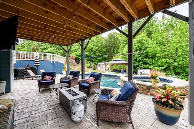 9547 Rushmore Circle, Braselton, GA 30517