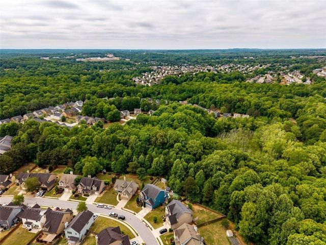 9547 Rushmore Circle, Braselton, GA 30517