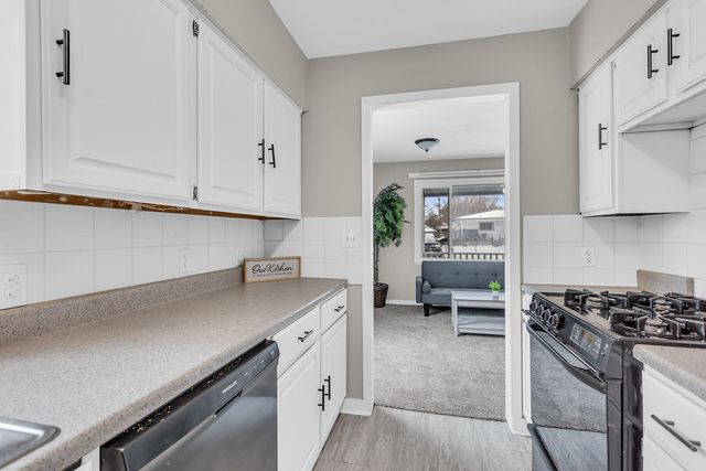 203 Dakota Avenue, Ypsilanti Twp, MI 48198