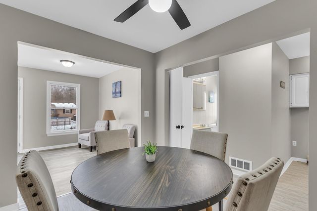 203 Dakota Avenue, Ypsilanti Twp, MI 48198