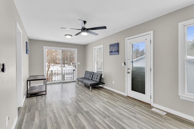 203 Dakota Avenue, Ypsilanti Twp, MI 48198