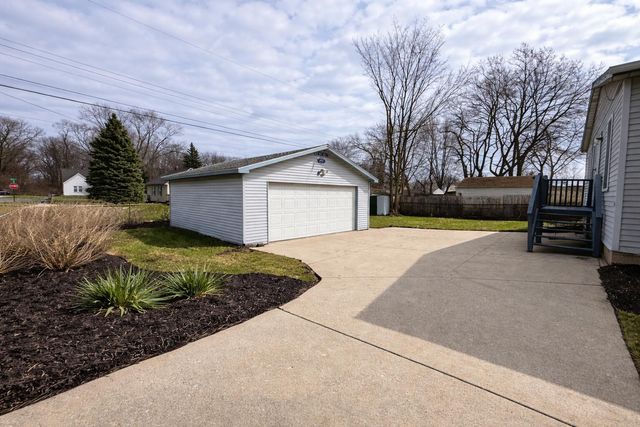 203 Dakota Avenue, Ypsilanti Twp, MI 48198