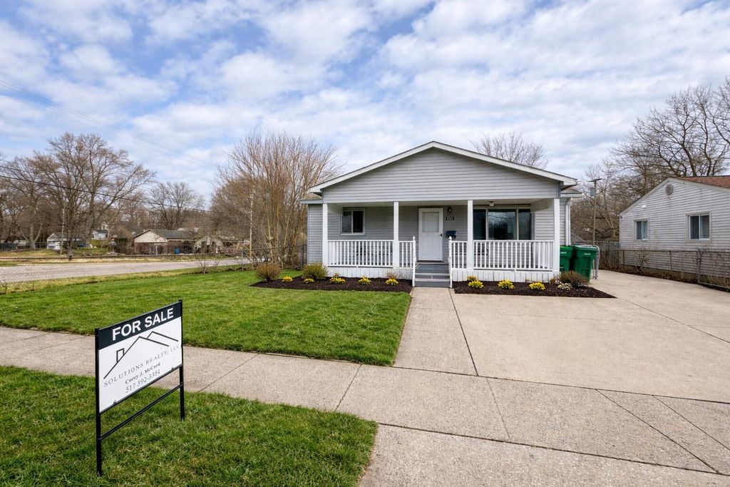 203 Dakota Avenue, Ypsilanti Twp, MI 48198