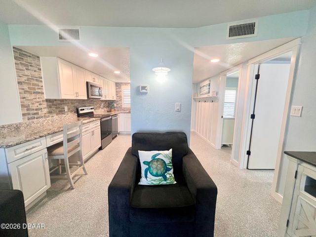 3100 Ocean Shore Blvd Apt 105, Ormond Beach, FL 32176