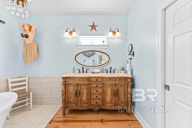 1985 W Beach Boulevard, Gulf Shores, AL 36542