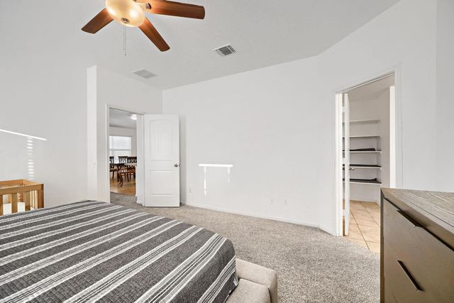 100 Liard River RD, Hutto, TX 78634