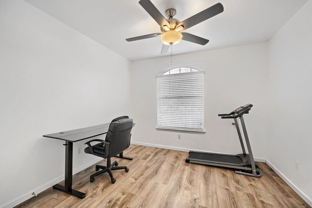 100 Liard River RD, Hutto, TX 78634