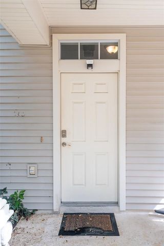 2118 GOLDEN OAK LN, Valrico, FL 33594