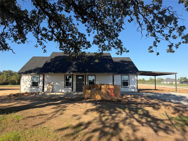 172 Altom Road, Springtown, TX 76082