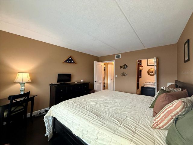 464 N PAULA DRIVE 313, Dunedin, FL 34698