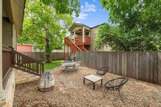 111 Adam L Chapa Sr ST, Austin, TX 78702