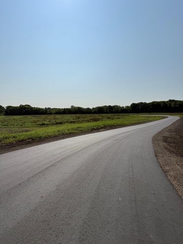 24x4 Holy Name Drive, Medina, MN 55340