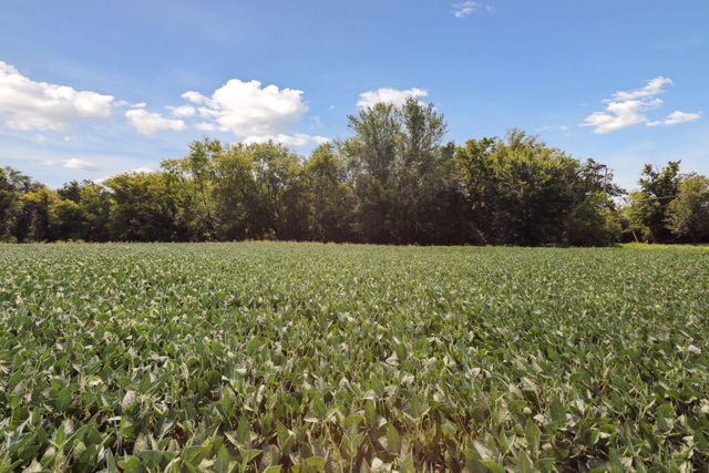 24x4 Holy Name Drive, Medina, MN 55340