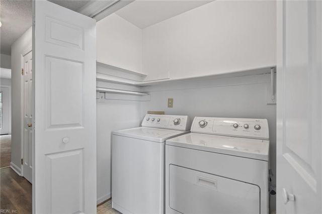 306 Worthington SQ, Portsmouth, VA 23704