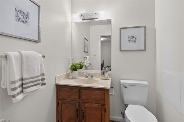 306 Worthington SQ, Portsmouth, VA 23704