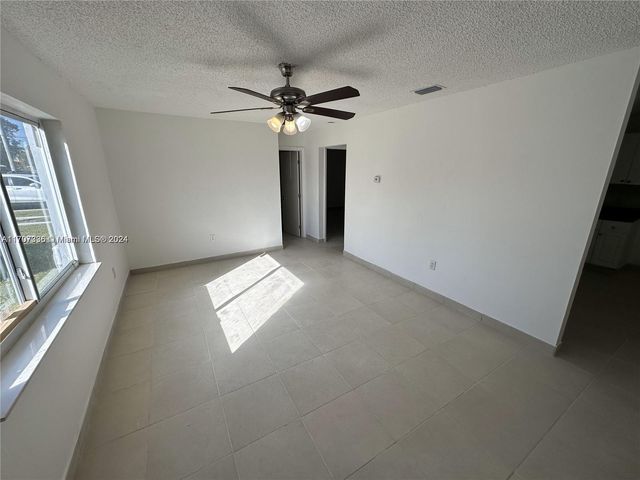 424 NW 13th 0, Florida City, FL 33034