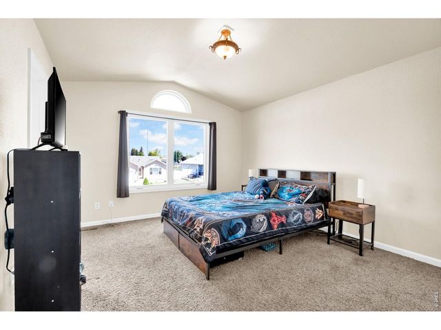 118 Linden Oaks Dr, Ault, CO 80610