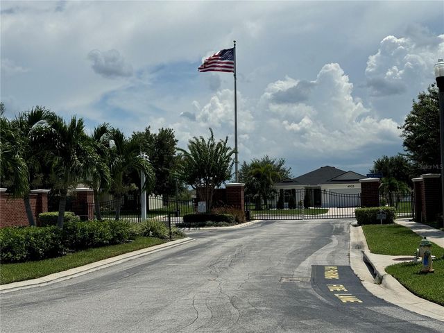 4912 STONE ACRES CIR, St Cloud, FL 34771