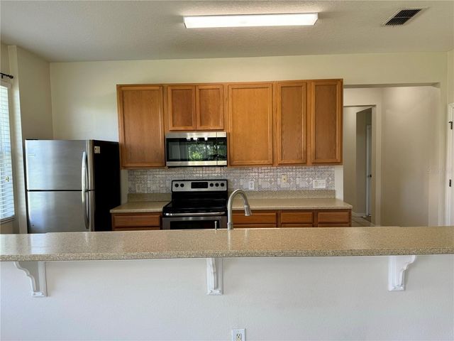 4912 STONE ACRES CIR, St Cloud, FL 34771