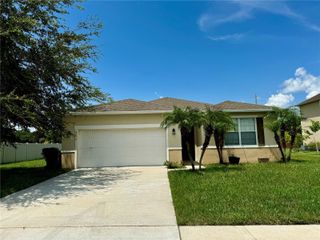 4912 STONE ACRES CIR, St Cloud, FL 34771