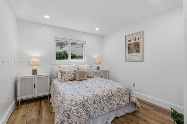 7327 Sabal Dr, Miami Lakes, FL 33014