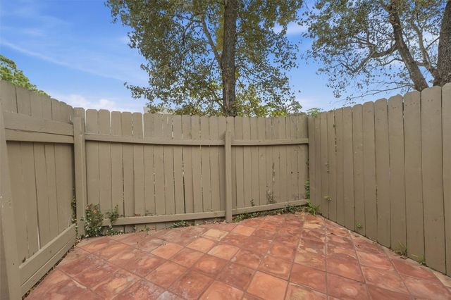 12315 Glenview Drive, Montgomery, TX 77356
