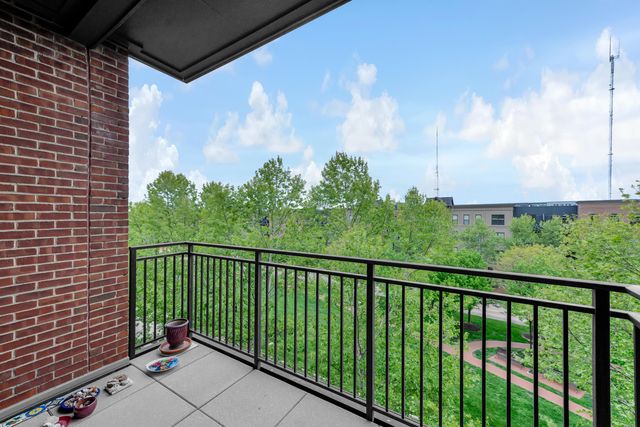 828 Bobcat Avenue, 404, Columbus, OH 43212